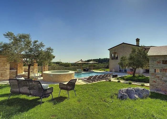 Paradiso Villa
