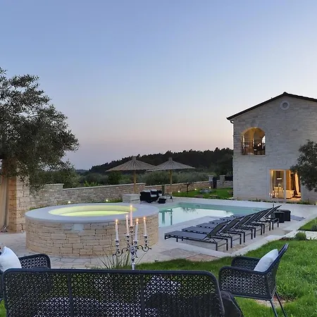 Villa Paradiso *